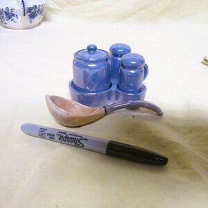 VTG JAPANESE CONDIMENT SET WITH SPOON, BLUE LUSTERWARE